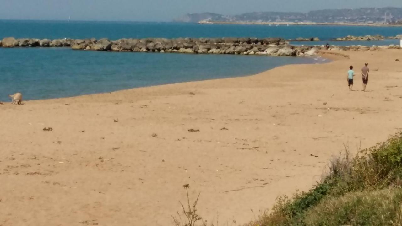 Vento Di Tramontana Bed & Breakfast Агридженто Екстериор снимка